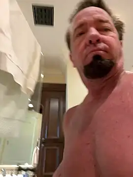 Snapshot of sluttydylan chatting on December 19, 2025, 5:26 pm sluttydylan online show from December 19, 2025, 5:26 pm