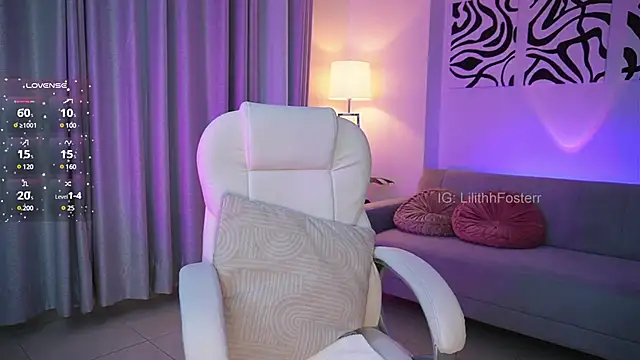Snapshot of Lilithfosterr chatting on March 9, 2025, 9:57 pm Lilithfosterr online show from March 9, 2025, 9:57 pm