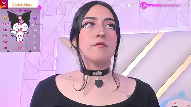 Snapshot of Violettbloss chatting on February 25, 2025, 9:15 pm Violettbloss online show from February 25, 2025, 9:15 pm