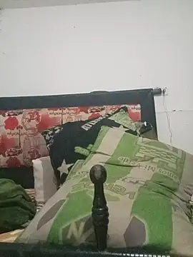 MaximoSualteza777 online show from January 14, 2026, 12:58 am