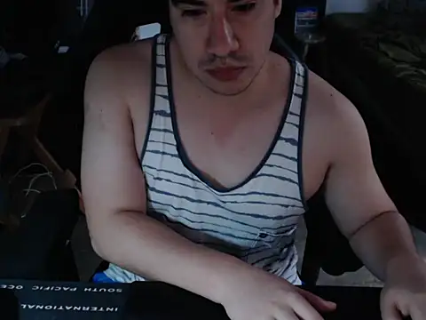 thealfawolf01 online show from April 14, 2026, 12:54 pm