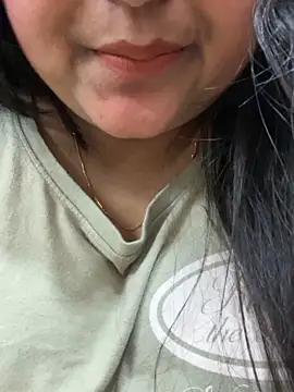 Snapshot of smile_pretty chatting on February 20, 2026, 4:31 pm smile pretty online show from February 20, 2026, 4:31 pm