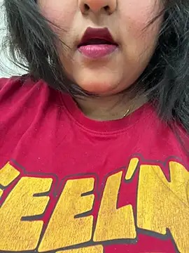 Snapshot of smile_pretty chatting on January 12, 2026, 4:47 pm smile pretty online show from January 12, 2026, 4:47 pm