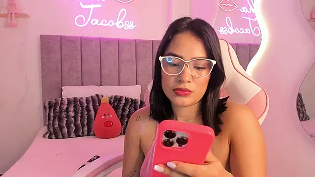 Snapshot of jacobss_gh chatting on November 11, 2025, 9:09 pm jacobss gh online show from November 11, 2025, 9:09 pm