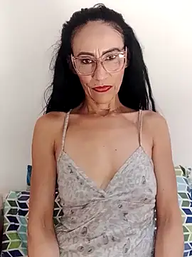 Snapshot of BarbaraMature chatting on April 24, 2026, 4:20 pm BarbaraMature online show from April 24, 2026, 4:20 pm
