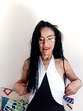 Snapshot of BarbaraMature chatting on April 27, 2026, 4:16 pm BarbaraMature online show from April 27, 2026, 4:16 pm