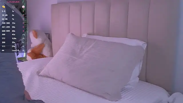 Snapshot of yourdreamsweetgirl chatting on November 4, 2025, 12:09 pm yourdreamsweetgirl online show from November 4, 2025, 12:09 pm