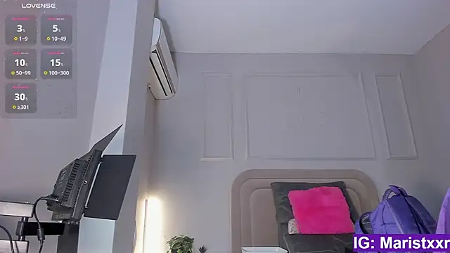 Maristxxr online show from September 14, 2025, 7:47 pm