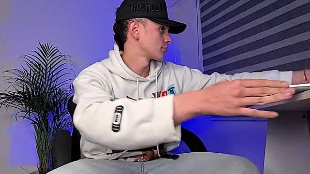 bastia noooo online show from September 19, 2025, 5:33 am