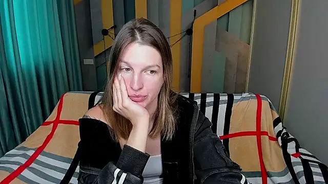 EmilyWalkeri online show from November 11, 2025, 8:42 am