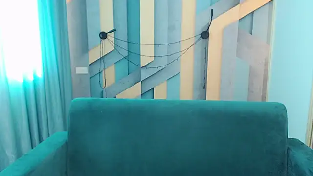 Snapshot of EmilyWalkeri chatting on February 23, 2026, 8:04 am EmilyWalkeri online show from February 23, 2026, 8:04 am