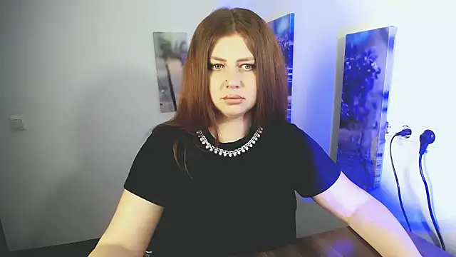 Snapshot of Lizzy_Love chatting on May 15, 2026, 9:07 am Lizzy Love online show from May 15, 2026, 9:07 am