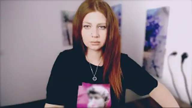 Snapshot of Lizzy_Love chatting on April 8, 2026, 12:39 pm Lizzy Love online show from April 8, 2026, 12:39 pm