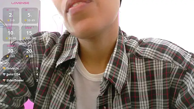 yourcuteneighbourr online show from March 25, 2026, 3:06 am