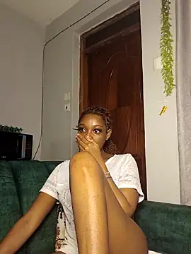 C-yoyo online show from March 19, 2026, 9:48 pm