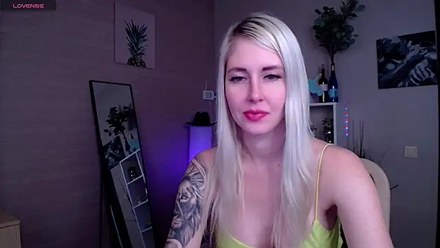 Mermaid N online show from March 5, 2025, 4:45 am