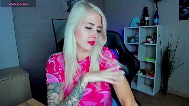 Mermaid N online show from October 17, 2025, 1:31 am