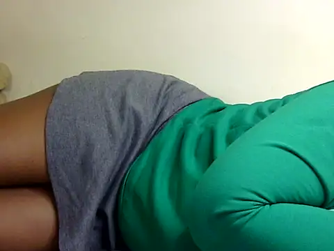 Snapshot of Sexxy_slim_honey chatting on March 1, 2026, 7:25 pm Sexxy slim honey online show from March 1, 2026, 7:25 pm