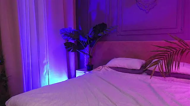 Liv Fay online show from November 27, 2025, 1:33 pm