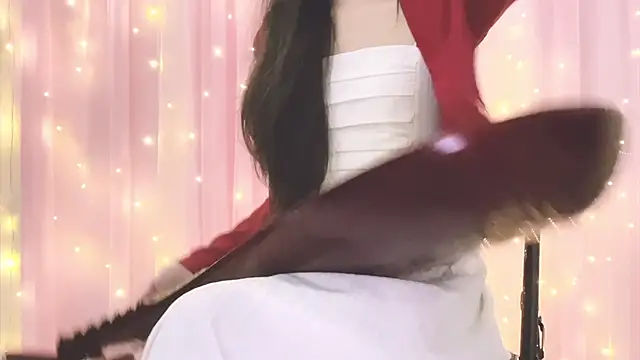 ---MIA--- online show from November 9, 2025, 2:43 pm