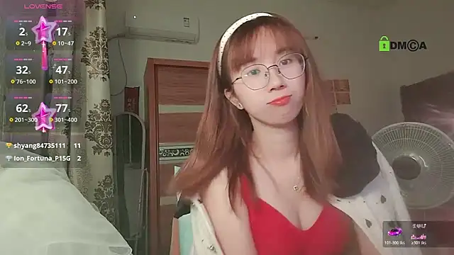 Lili 666 online show from March 13, 2026, 5:29 pm