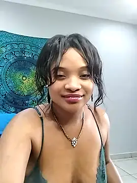 Snapshot of CREAMYCUPCAKExxx chatting on January 3, 2025, 3:12 pm CREAMYCUPCAKExxx online show from January 3, 2025, 3:12 pm