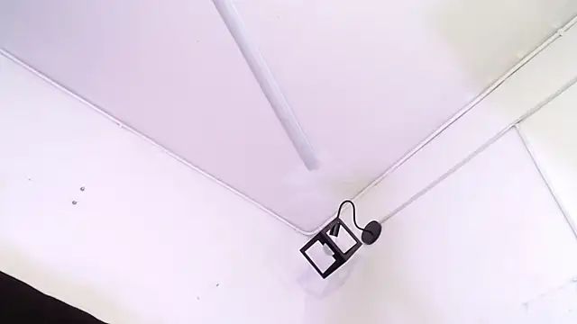 srta luciana online show from March 6, 2026, 4:35 pm