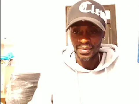 phillip-hot online show from March 12, 2025, 4:19 am