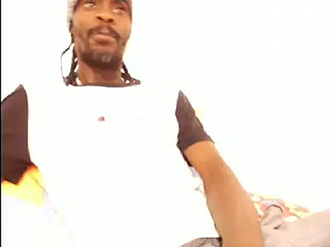 phillip-hot online show from February 18, 2025, 4:14 pm