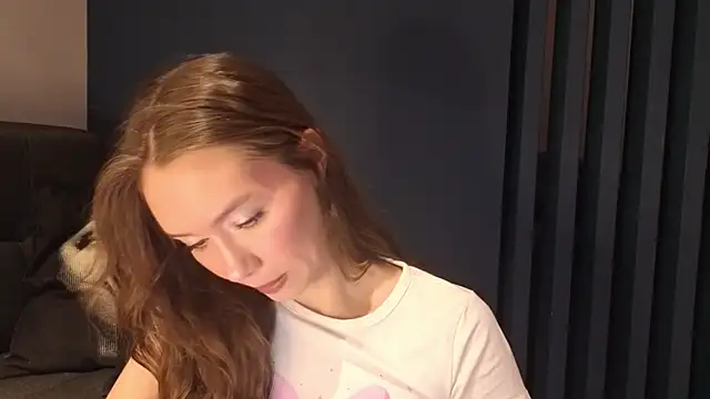 KateVon online show from March 3, 2026, 7:48 am