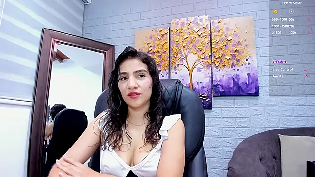 Snapshot of Miranda_doll_ chatting on May 15, 2026, 12:14 pm Miranda doll online show from May 15, 2026, 12:14 pm