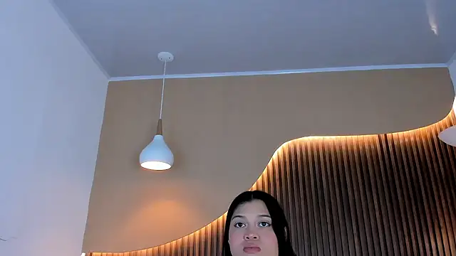 nami hot04 online show from January 7, 2025, 9:35 pm