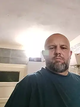AlexandruCsaba online show from June 29, 2026, 9:03 pm