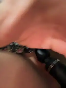 Hornyblond Bella online show from February 19, 2026, 5:04 am