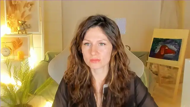 April o Nill online show from March 17, 2025, 4:22 pm