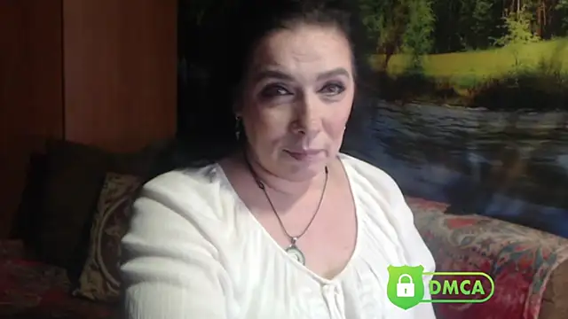 Snapshot of RositaSky chatting on January 20, 2025, 5:37 am RositaSky online show from January 20, 2025, 5:37 am