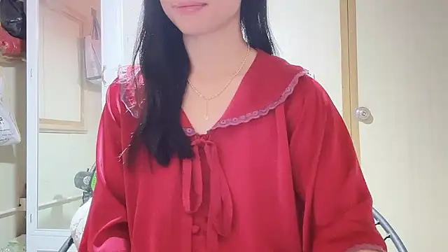 LinhChi 9x online show from March 9, 2026, 1:36 pm