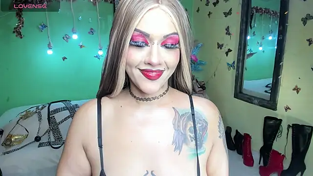 angelina james  online show from February 5, 2026, 3:41 pm