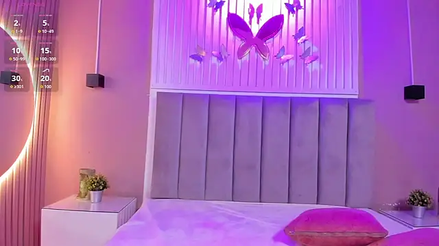 diosa cristal online show from September 30, 2025, 3:34 am