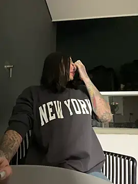 Iam Annii online show from March 9, 2025, 7:23 am