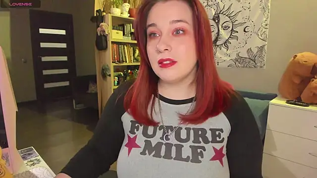 gitera  online show from February 9, 2025, 7:41 pm