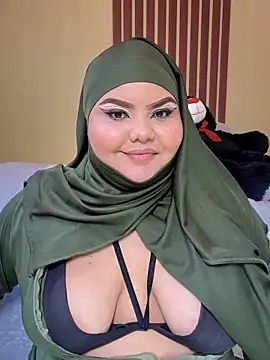 Snapshot of _Shara_Handal_ chatting on February 16, 2025, 4:32 pm Shara Handal online show from February 16, 2025, 4:32 pm