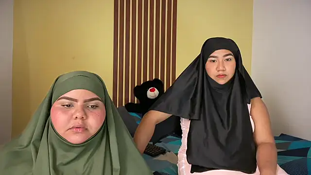  Shara Handal  online show from March 13, 2026, 6:18 am