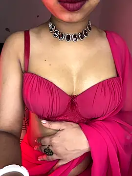 Hot-sexy222 online show from November 29, 2025, 10:26 am