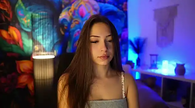 Briar Rose18 online show from March 15, 2025, 2:23 pm