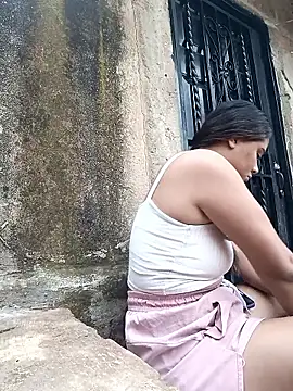 Snapshot of sexy-latin10 chatting on February 13, 2026, 11:43 am sexy-latin10 online show from February 13, 2026, 11:43 am