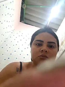 sexy-latin10 online show from November 12, 2025, 10:52 am