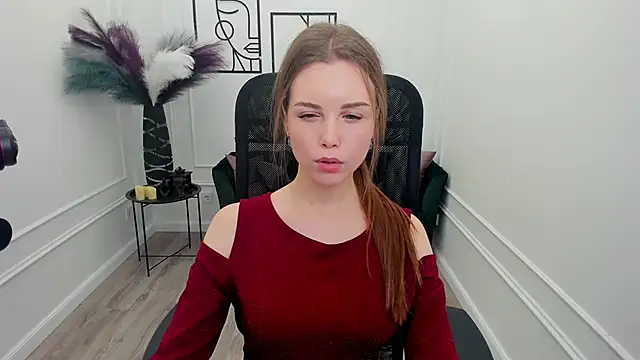 MileyWings online show from November 30, 2025, 1:34 pm