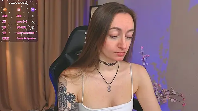 Snapshot of ShiroHeby chatting on February 9, 2026, 4:27 pm ShiroHeby online show from February 9, 2026, 4:27 pm