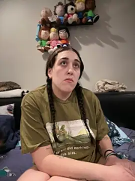 ThicBunz online show from February 20, 2026, 12:18 am